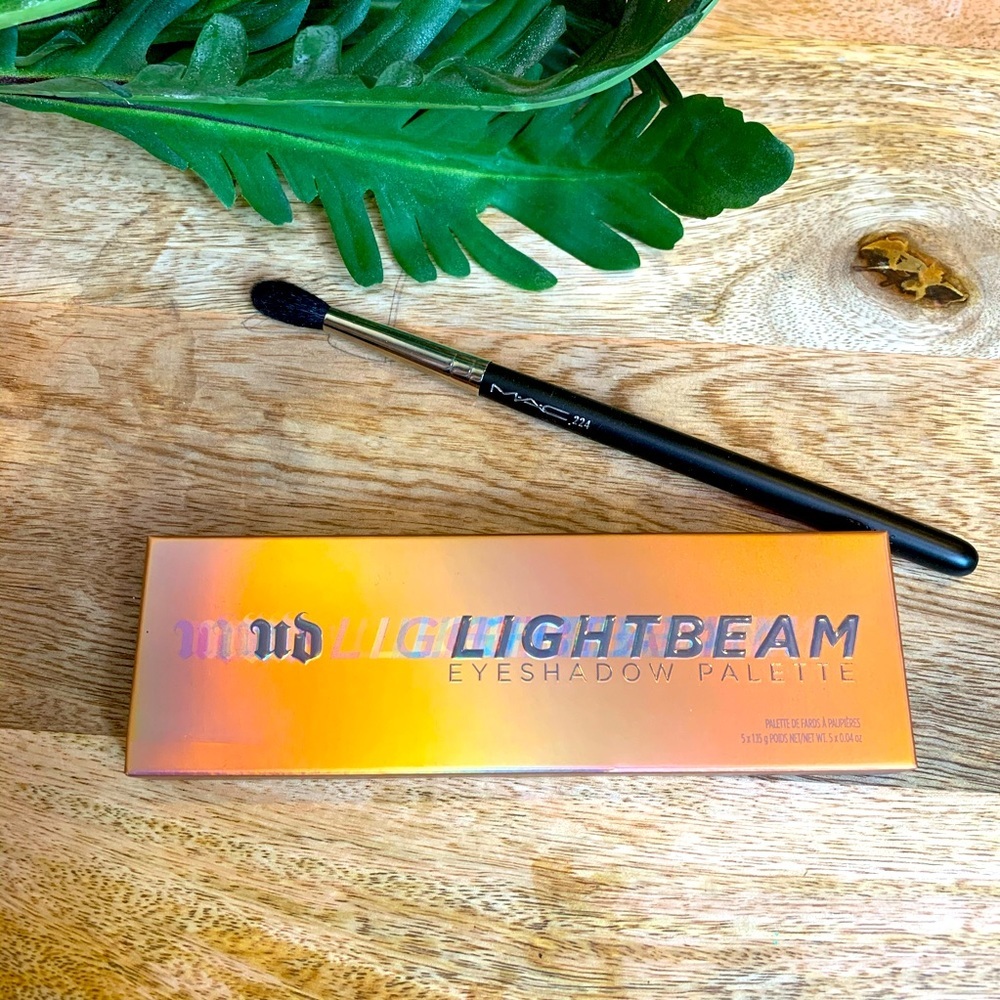 Urban Decay~ Lightbeam Eyeshadow 5 Color Palette